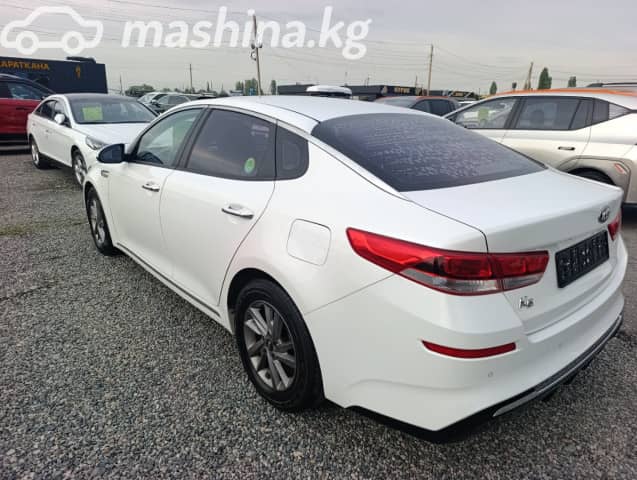 Kia K5 II 2.0 AT