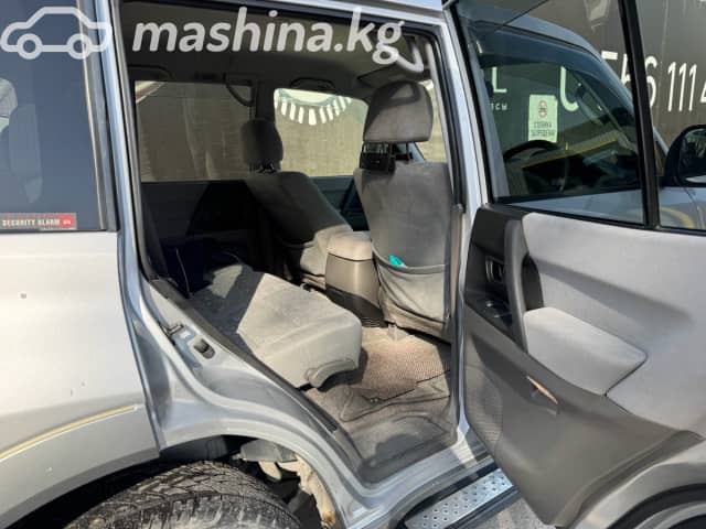Mitsubishi Pajero III