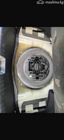 Kia K5 III LPi 2.0 AT
