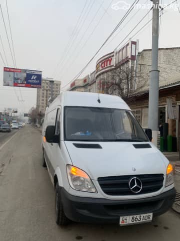Mercedes-Benz Фургон (6х2)