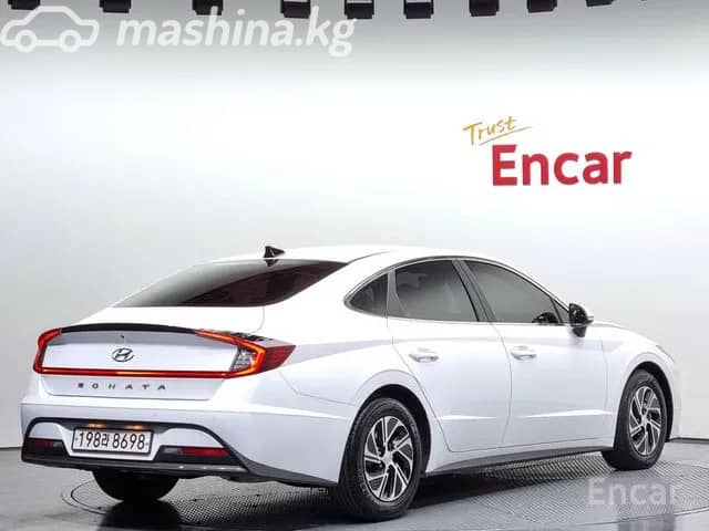 Hyundai Sonata VIII (DN8) 2.0hyb AT