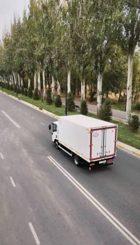 Isuzu NMR77 H