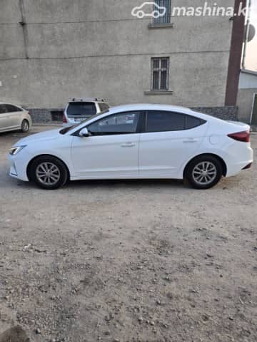 Hyundai Avante VI Рестайлинг 1.6 AMT