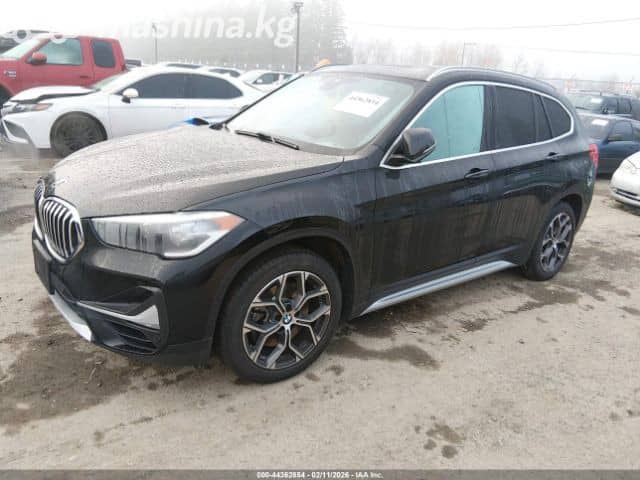 BMW X1 II (F48) Рестайлинг 28i xDrive 2.0 AT 4WD