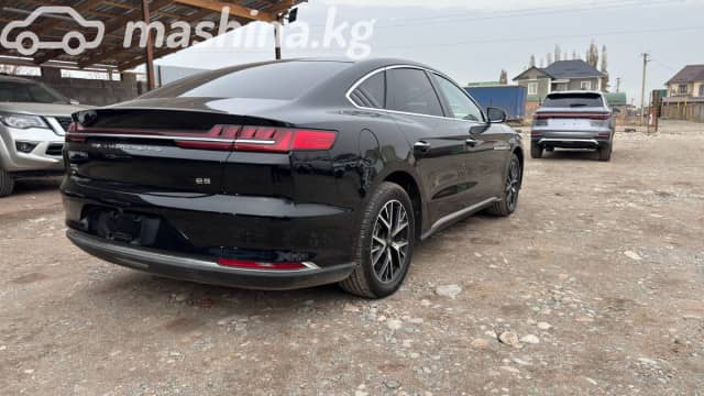 BYD E9 Electro AT
