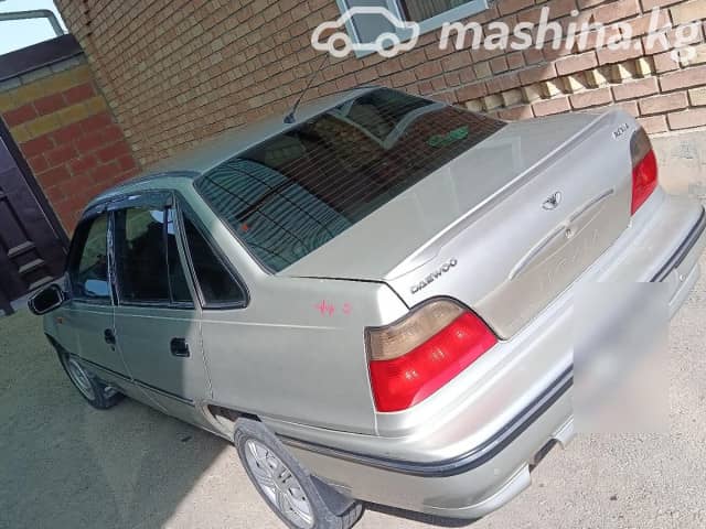 Daewoo Nexia I 1.5 MT