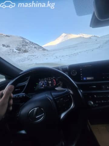 Lexus ES VII Рестайлинг 300h 2.5hyb CVT