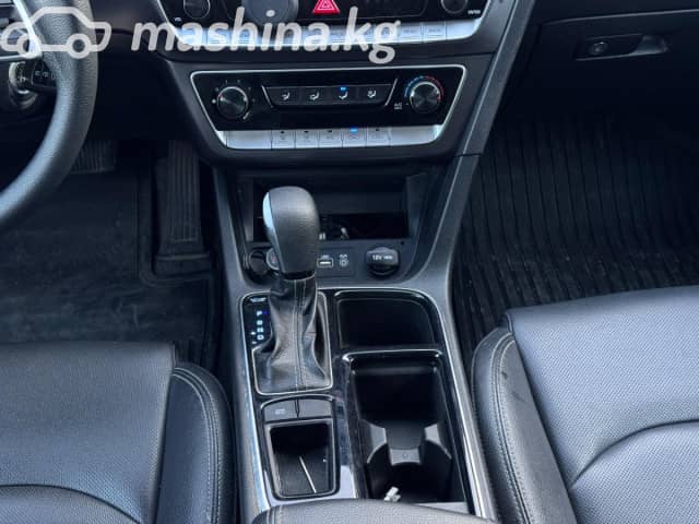 Hyundai Sonata VII (LF) Рестайлинг 2.0 AT