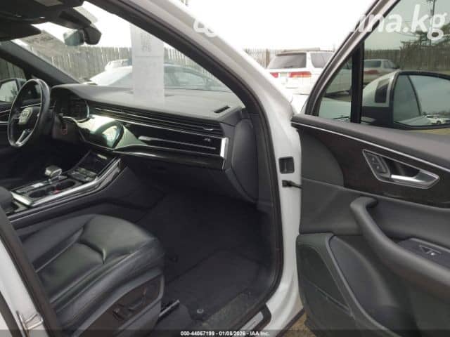 Audi Q7 II (4M) Рестайлинг 45 TFSI 2.0 AT 4WD