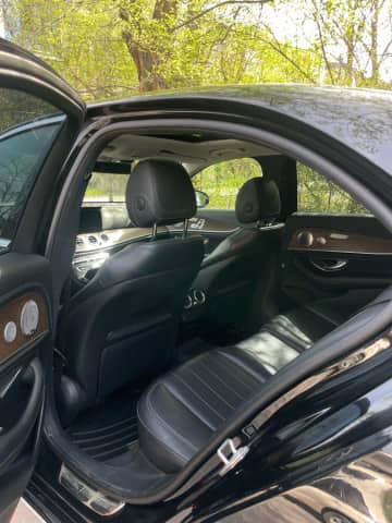Mercedes-Benz E-Класс V (W213, S213, C238) 300 2.0 AT 4WD