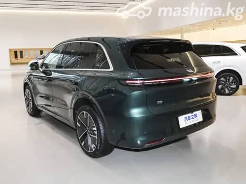 LiXiang L6 1.5hyb AT 4WD