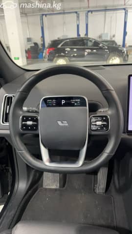 LiXiang L7 Pro 1.5hyb AT 4WD