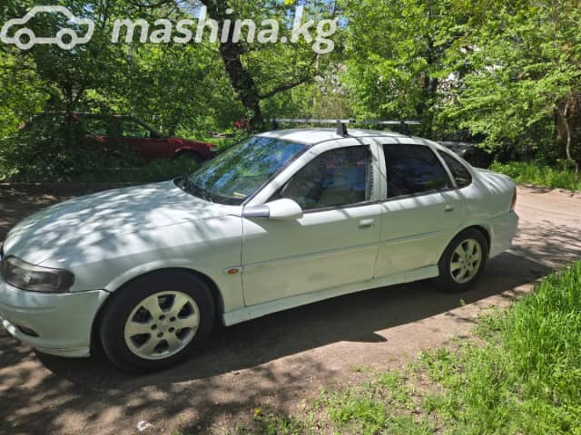 Opel Vectra B Рестайлинг 1.8 AT
