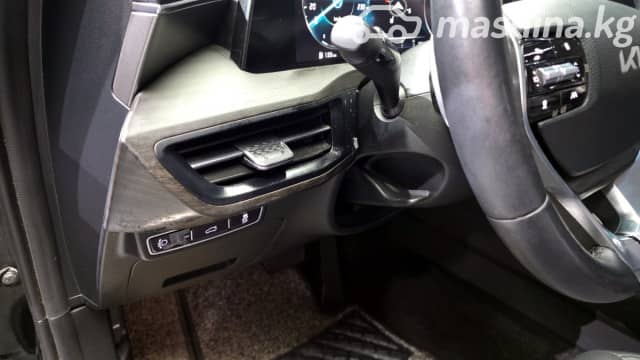 Kia K8 2.5 AT