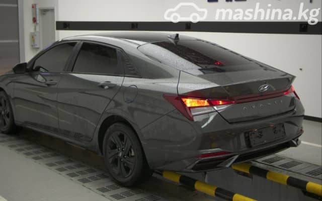 Hyundai Avante VII 1.6 AMT