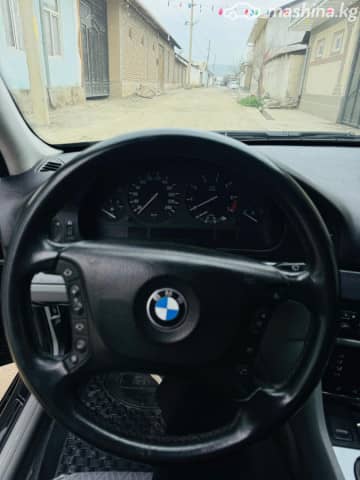 BMW 5 серии IV (E39) Рестайлинг 520i 2.2 MT