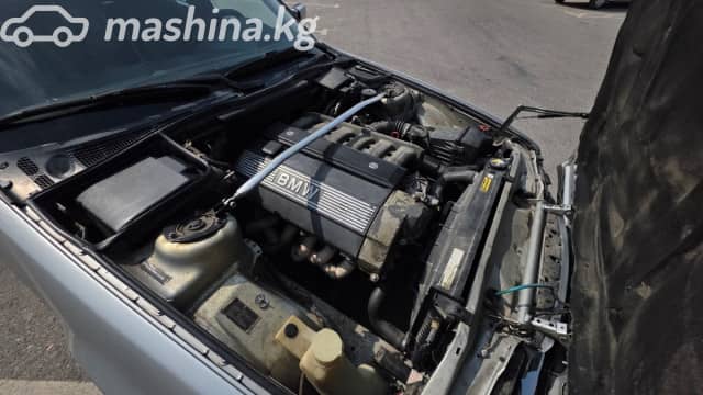 BMW 5 серии III (E34) 525i 2.5 MT