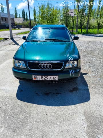 Audi A6 I (C4) 2.6 MT