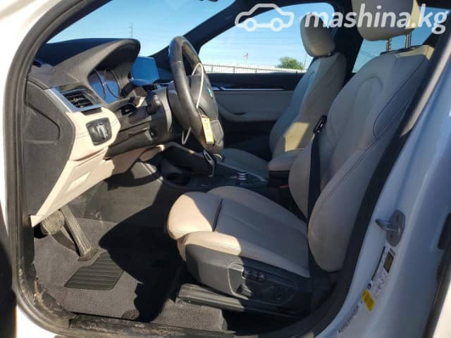BMW X1 II (F48) Рестайлинг 28i xDrive 2.0 AT 4WD
