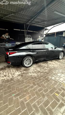 Lexus ES VII Рестайлинг 300h 2.5hyb CVT