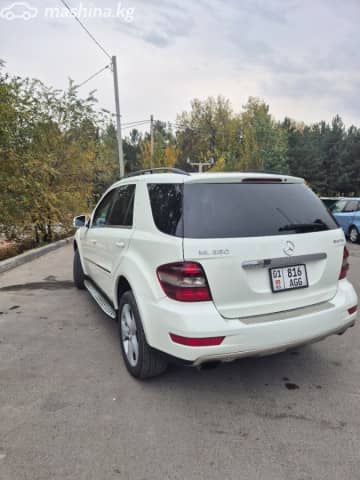 Mercedes-Benz M-Класс II (W164) Рестайлинг 350 3.0d AT 4WD