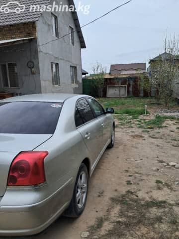 Toyota Avensis II 1.8 MT