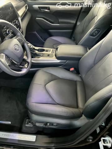 Toyota Highlander IV (U70) 2.5hyb AT 4WD