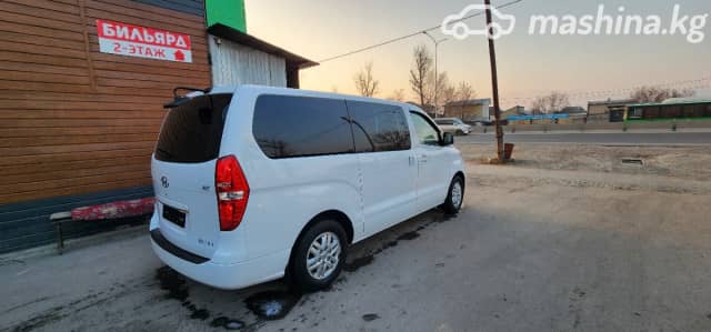 Hyundai Starex (H-1) II Рестайлинг 2 2.5d AT