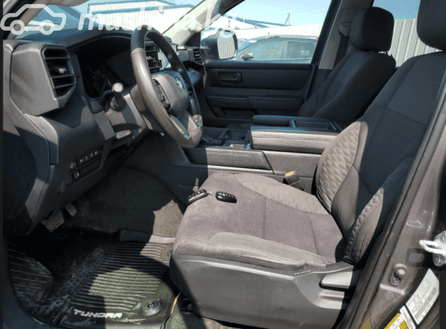 Toyota Tundra III CrewMax 3.5 AT 4WD