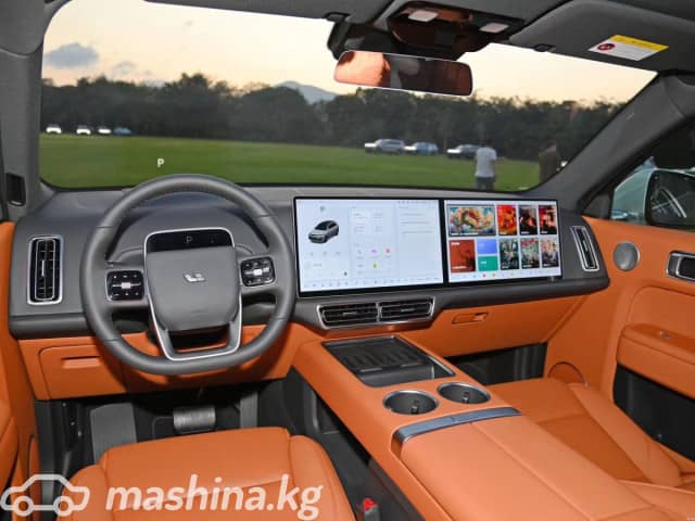 LiXiang L7 Рестайлинг 1.5hyb AT 4WD