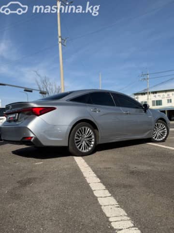 Toyota Avalon V 2.5hyb CVT