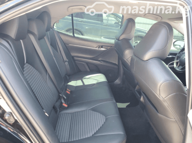 Toyota Camry VIII (XV70) 2.5 AT