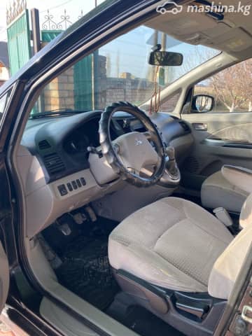 Mitsubishi Grandis 2.4 MT