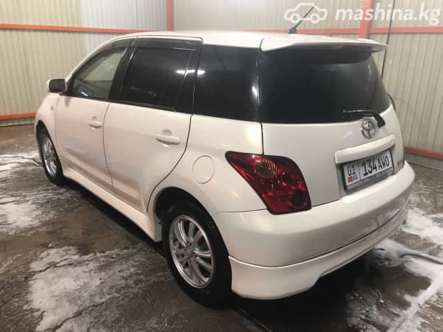 Toyota Ist I 1.5 AT