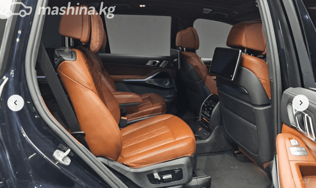 BMW X7 I (G07) M50i 4.4 AT 4WD