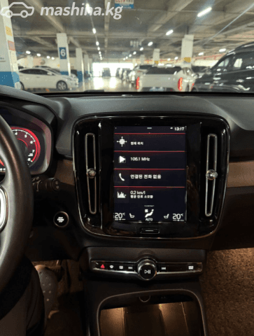 Volvo XC40 I 2.0 AT 4WD