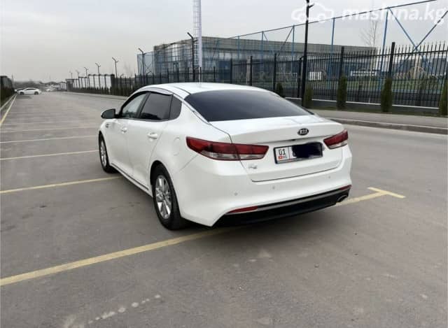 Kia K5 II 2.0 AT