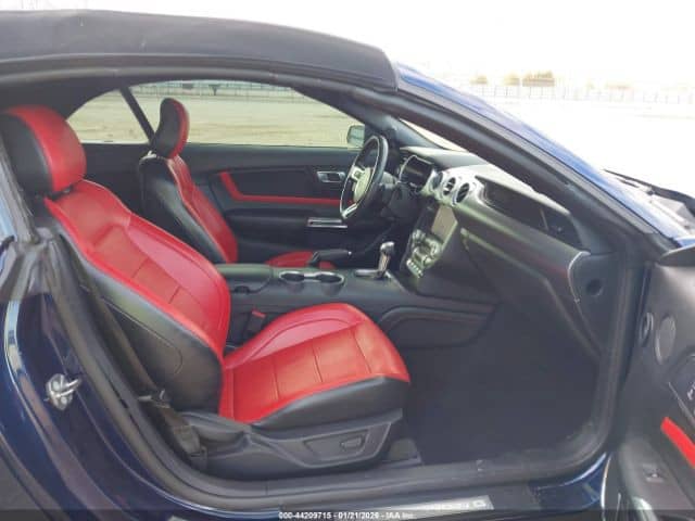 Ford Mustang VI Рестайлинг 5.0 AT
