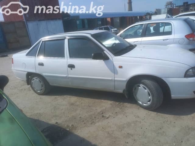 Daewoo Nexia I Рестайлинг 1.5 MT