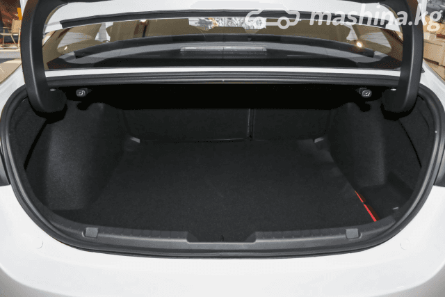 Mazda 3 IV (BP) 2.0 AT