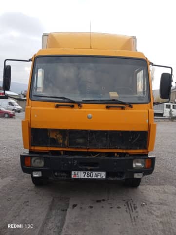 Mercedes-Benz 814