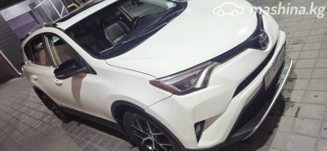 Toyota RAV4 IV (XA40) Рестайлинг 2.5 AT 4WD