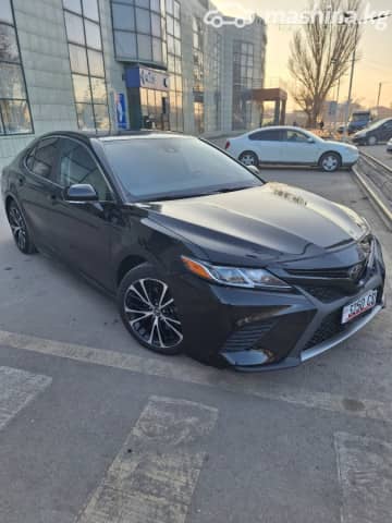 Toyota Camry VIII (XV70) 2.5 AT