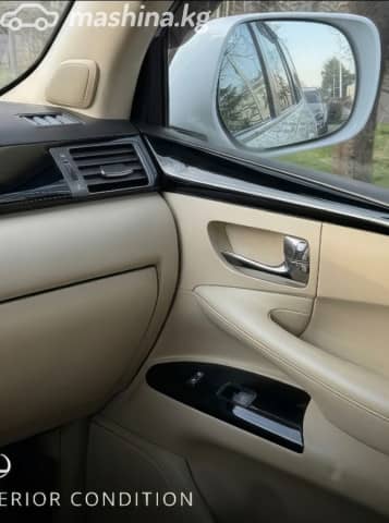 Lexus LX III 570 5.7 AT 4WD