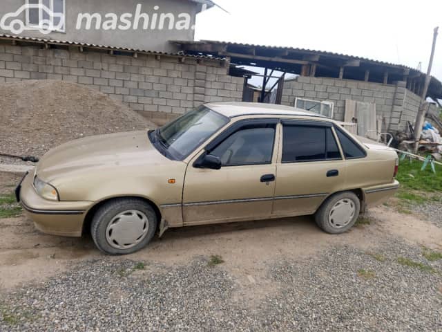 Daewoo Nexia I 1.5 MT