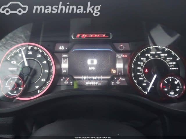 RAM 1500 V Quad Cab 5.7 AT 4WD