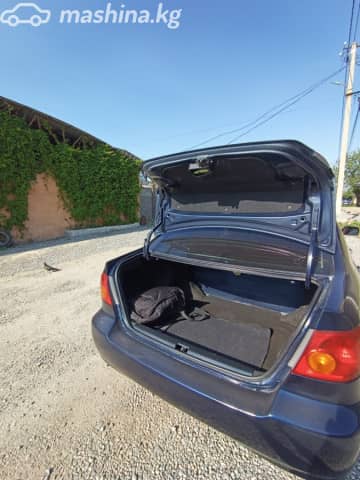 Toyota Corolla IX (E120, E130) 1.8 MT