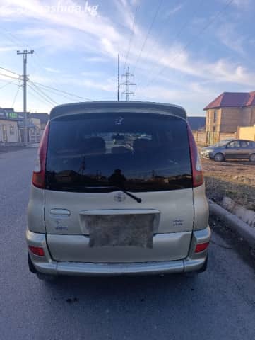 Toyota Yaris Verso 1.3 MT