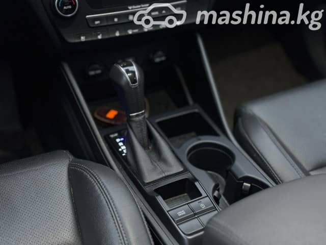 Hyundai Tucson III Рестайлинг 2.0d AT