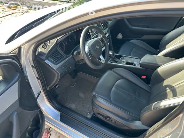Hyundai Sonata VII (LF) Рестайлинг 2.0 AT